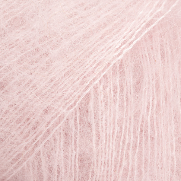 DROPS Kid-Silk - Barva: KID-SILK UNI COLOUR 63 powder pink [pudrová růžová]
